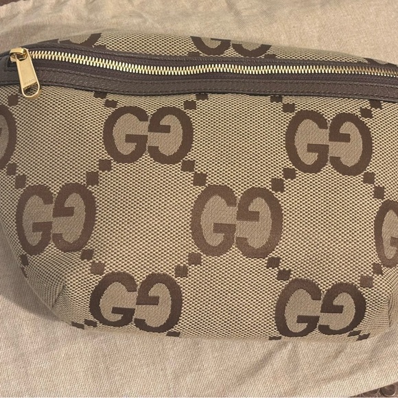 Gucci GG Jumbo Monogram Waist Belt Bag or Bumbag - Picture 16 of 16